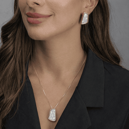 Joia Rofyn banhada a ouro 24k ou prata 925 antialérgica com 2 anos de garantia
